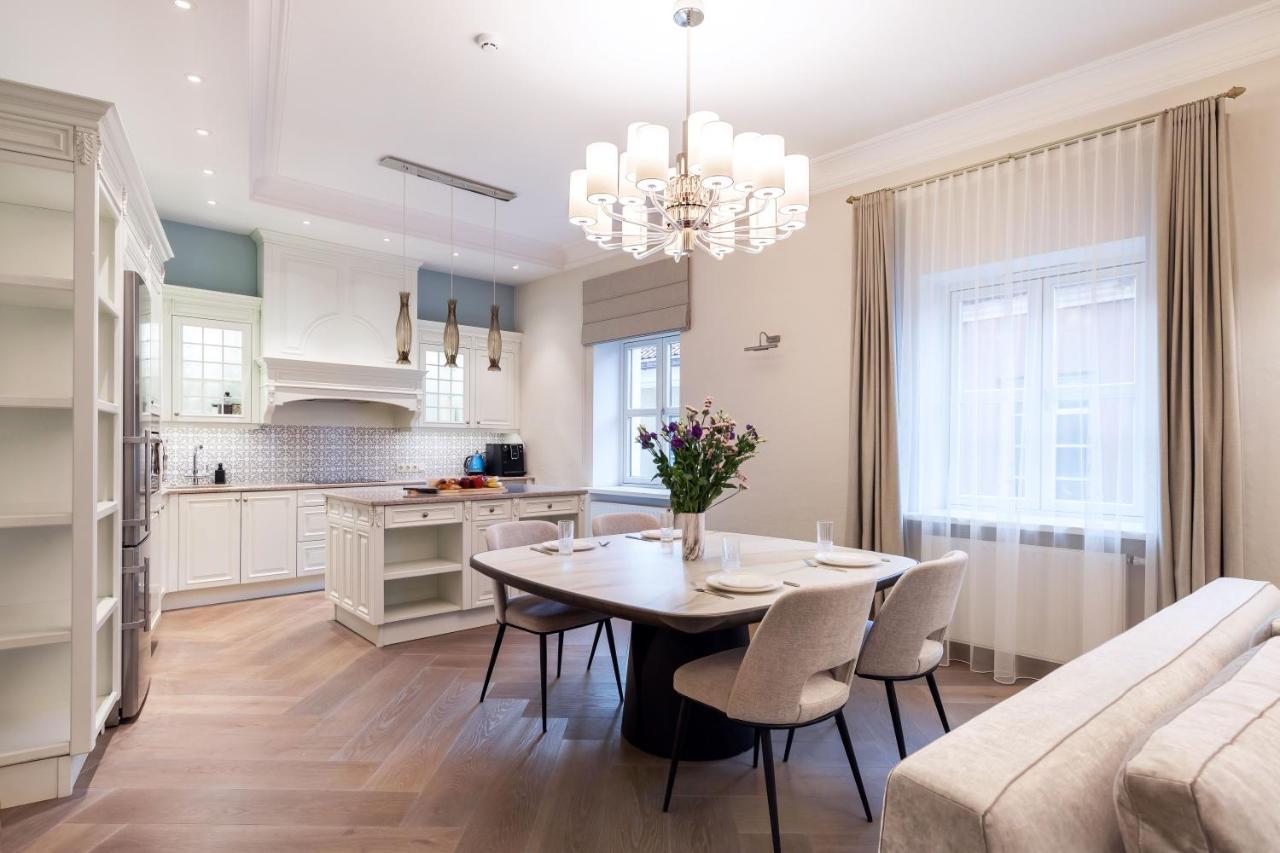 Luxury 2Bdr Heart Of Old Town Apartment Vilnius Ngoại thất bức ảnh