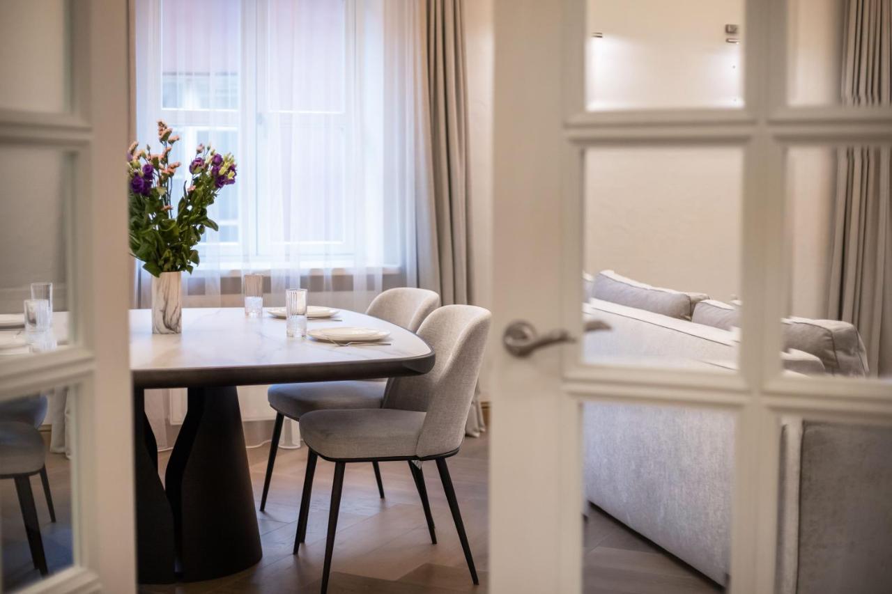 Luxury 2Bdr Heart Of Old Town Apartment Vilnius Ngoại thất bức ảnh